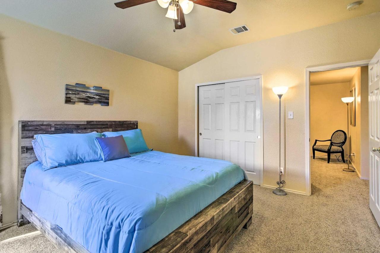 San Antonio Abode With Yard Less Than 4 Mi To Lackland Экстерьер фото