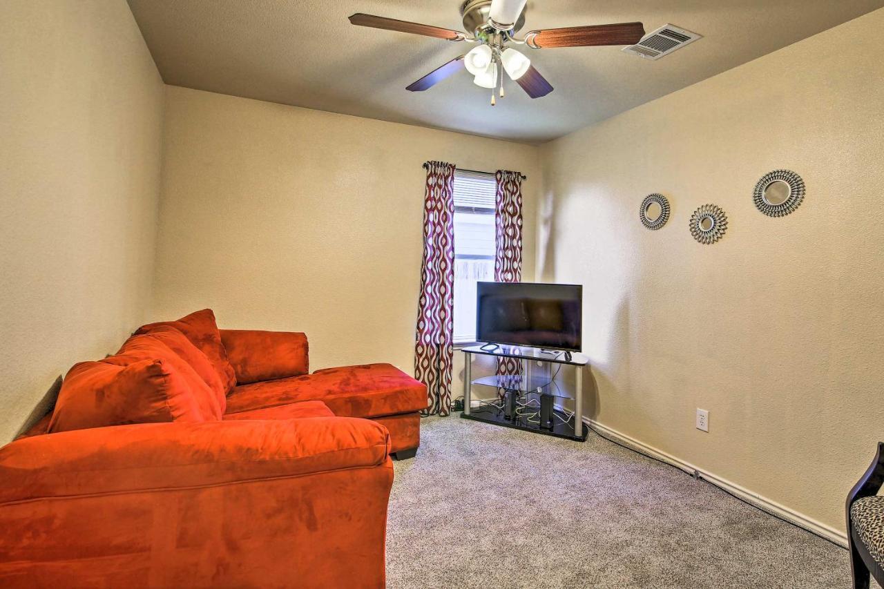 San Antonio Abode With Yard Less Than 4 Mi To Lackland Экстерьер фото